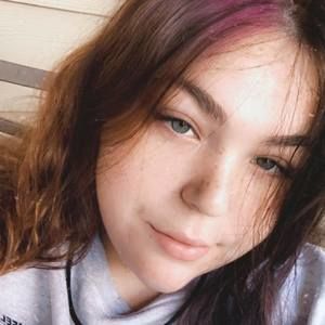 Meet your Posher, Lexi